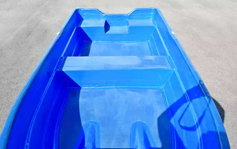 Стеклопластиковая лодка Neman-340 (тримаран) в Находке