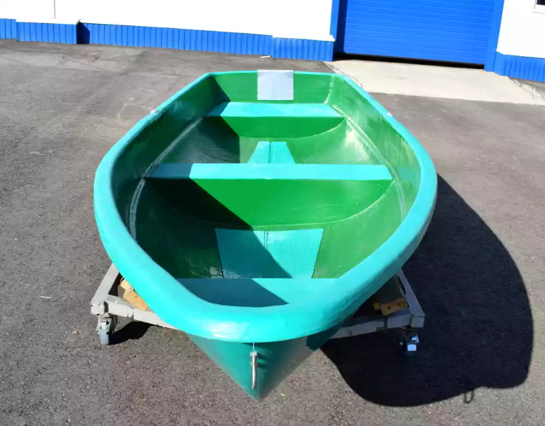 Стеклопластиковая Лодка Голавль в Находке