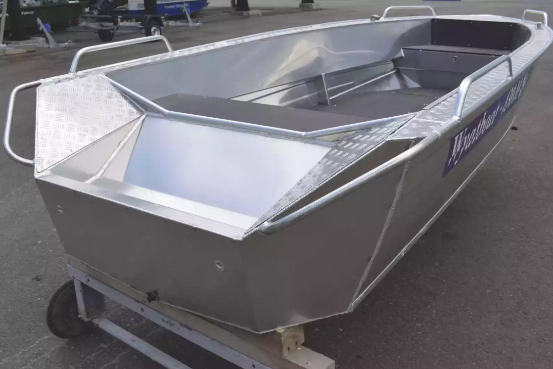 Алюминиевая лодка  Wyatboat-430М в Находке