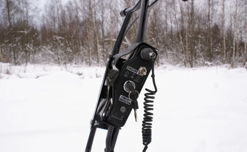 Мотобуксировщик БТС «МАЛЕК» 380/7 БЕЗ э/зап. Б/У в Находке