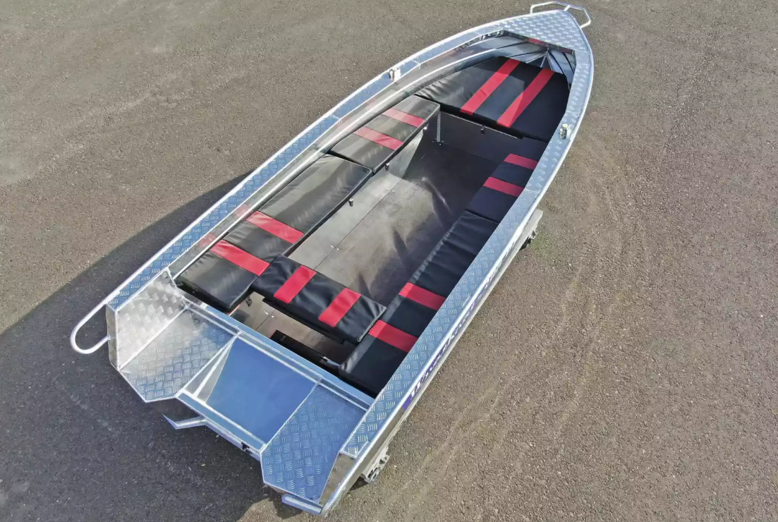 Алюминиевая лодка Wyatboat-390РМ увеличенный борт в Находке