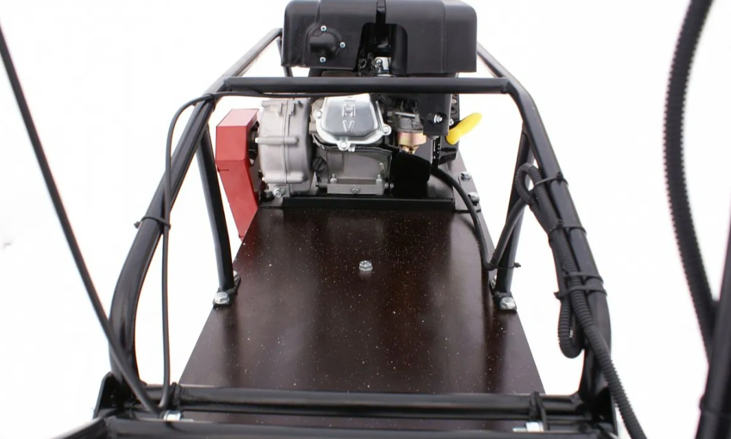 Мотобуксировщик БТС «МАЛЕК» 380/7 БЕЗ э/зап. Б/У в Находке