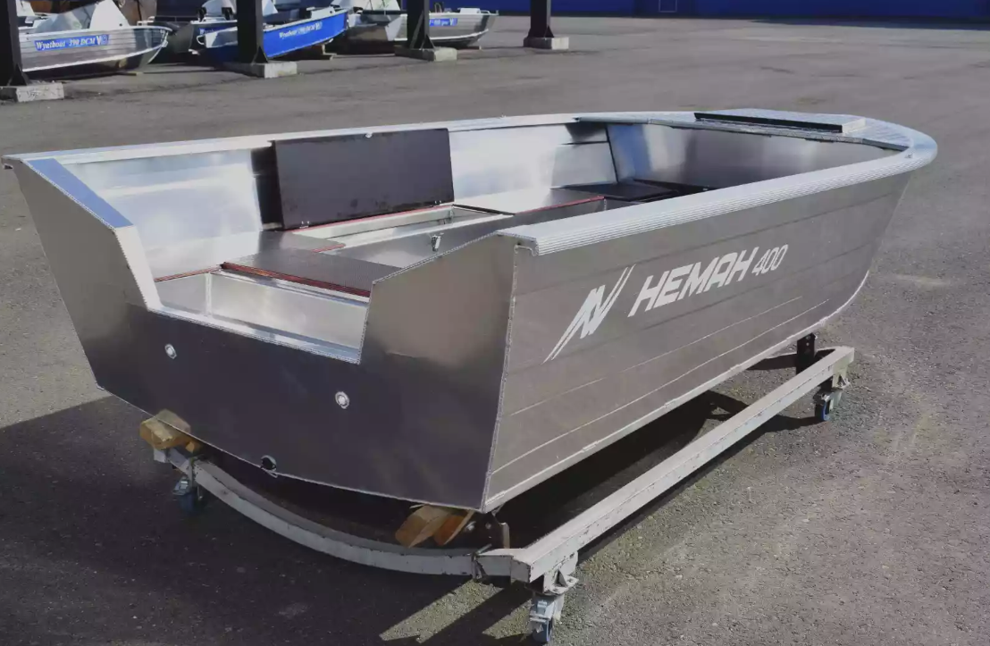 Алюминиевая лодка Неман-400 Р PRO в Находке