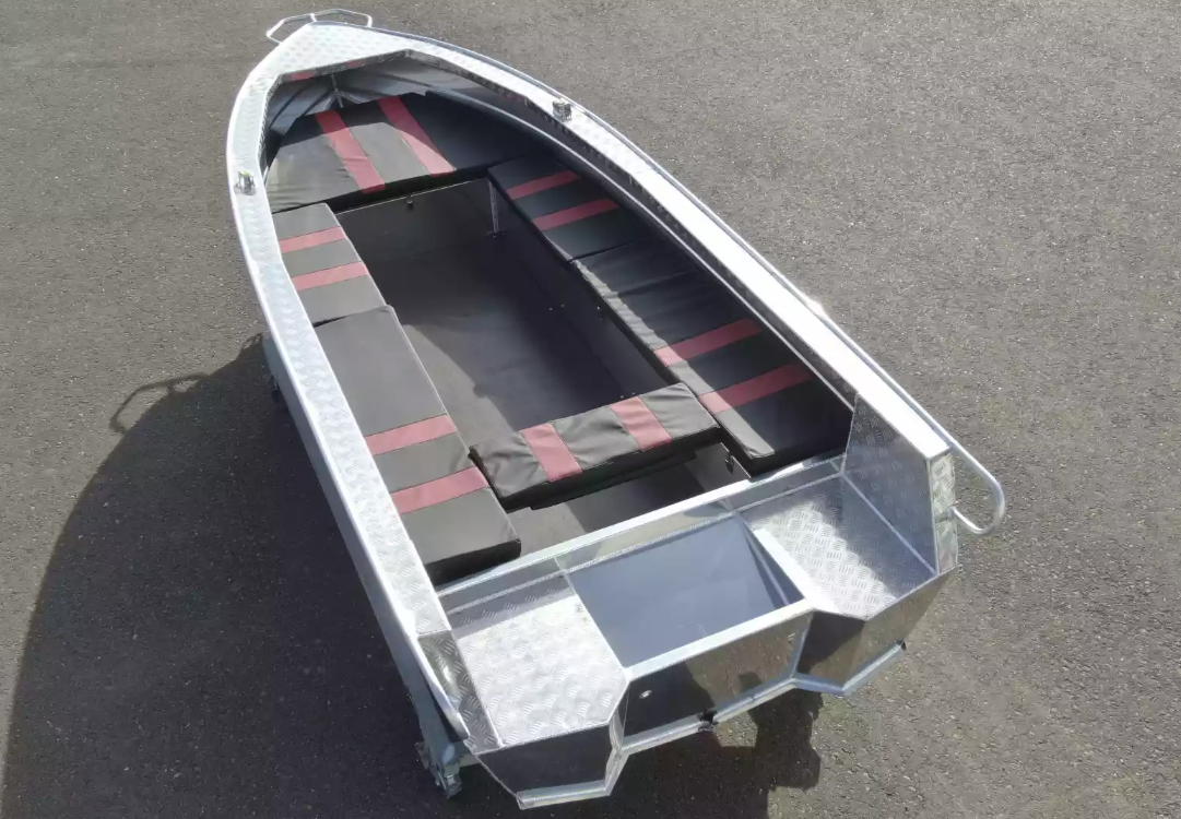 Алюминиевая лодка Wyatboat-390РМ увеличенный борт в Находке