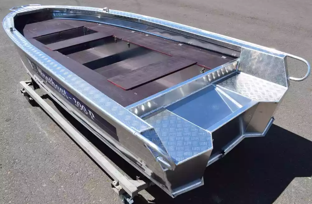 Алюминиевая лодка Wyatboat-390РМ в Находке