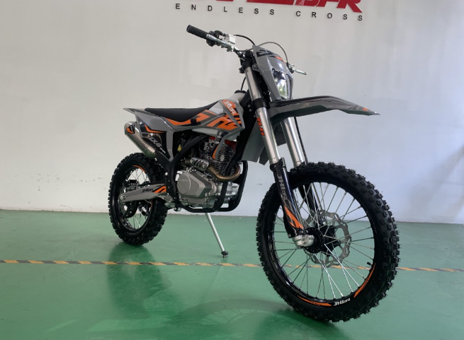 Мотоцикл JHLMOTO JHL LX4 CB300RL (175FMN) в Находке