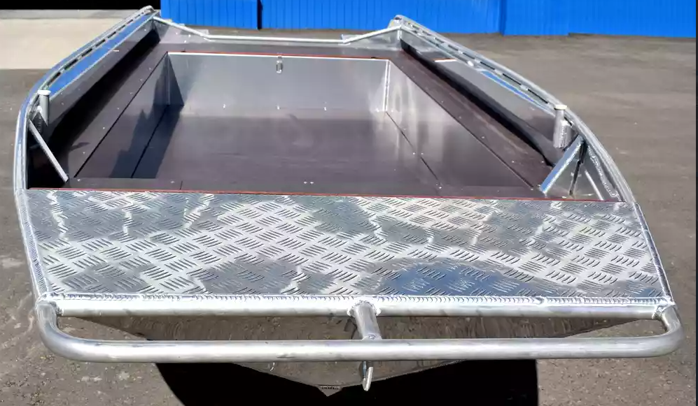 Алюминиевая лодка  Wyatboat-430 Master в Находке