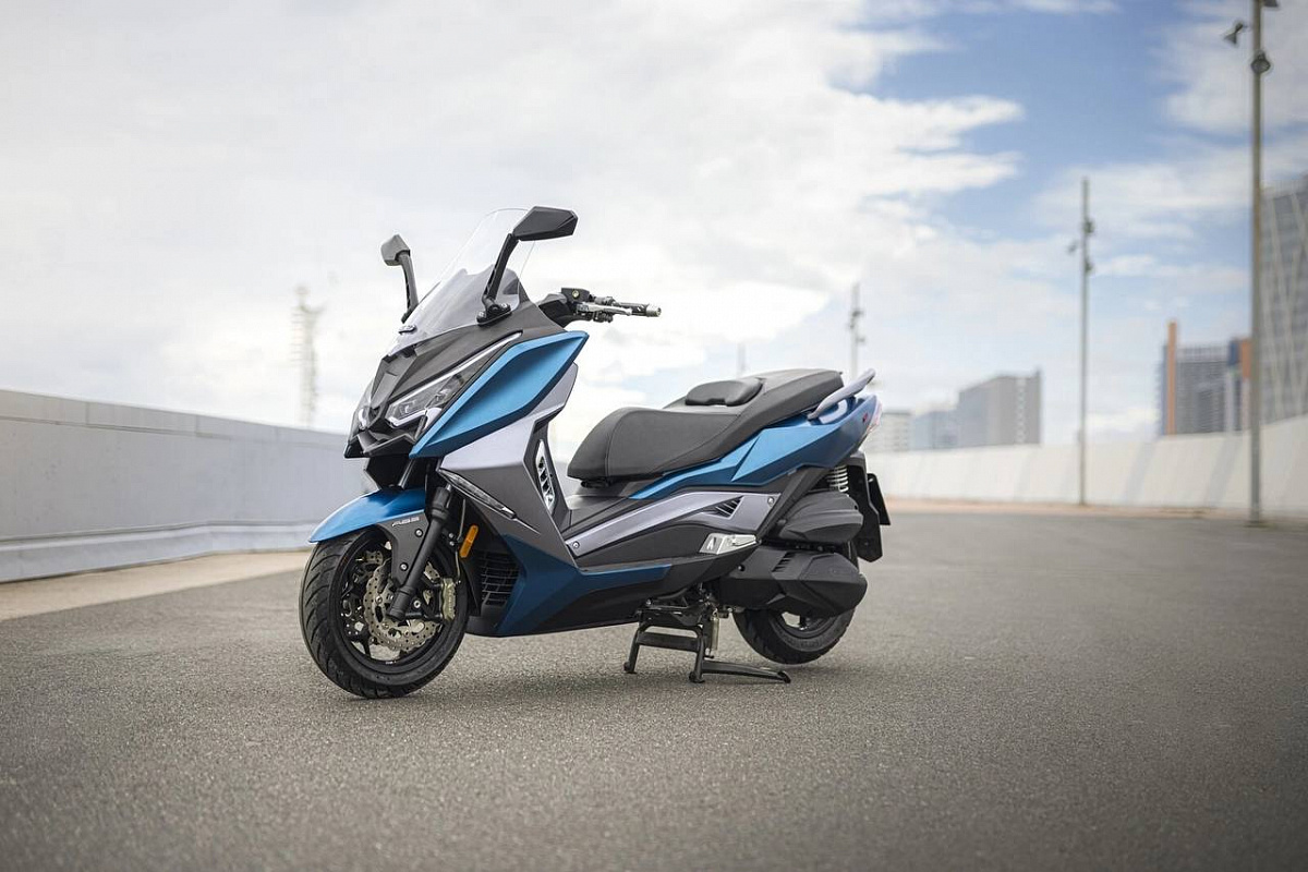 МАКСИСКУТЕР ARIIC 318 в Находке