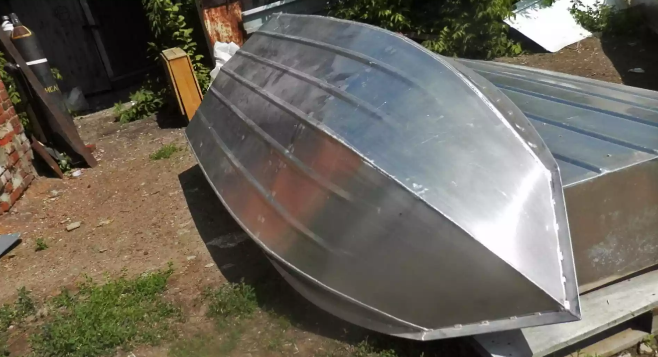 Алюминиевая лодка Вятка-Профи Вариант в Находке