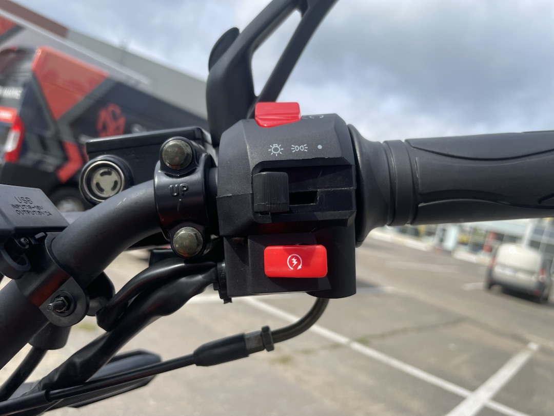 Мопед PROMAX CB150R (49) в Находке