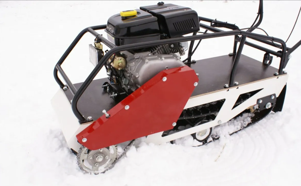 Мотобуксировщик БТС «МАЛЕК» 380/7 БЕЗ э/зап. Б/У в Находке