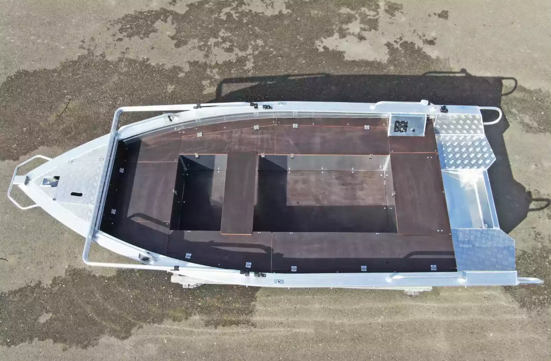 Алюминиевая лодка Wyatboat-390РМ в Находке