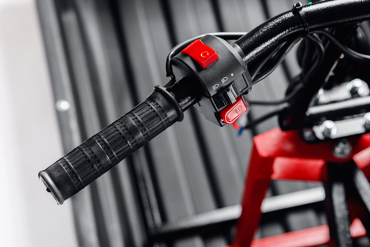 Модуль толкач IKUDZO TERRAIN с подогревом ручек в Находке