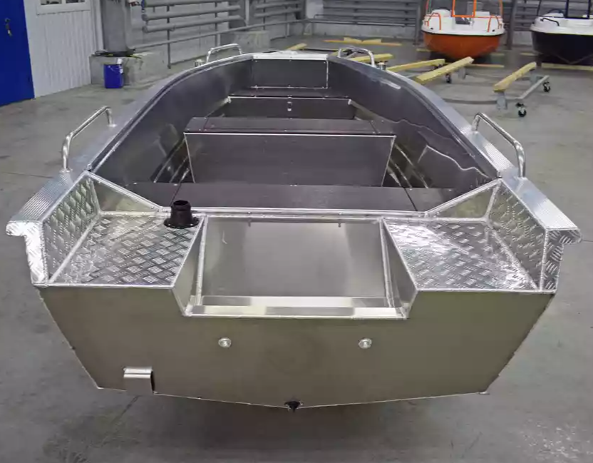 Алюминиевая лодка  Wyatboat-430 Р в Находке