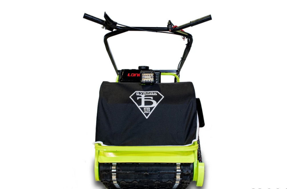 Мотобуксировщик Бурлак ХОЗЯИН-1 (капот ткань) в Находке