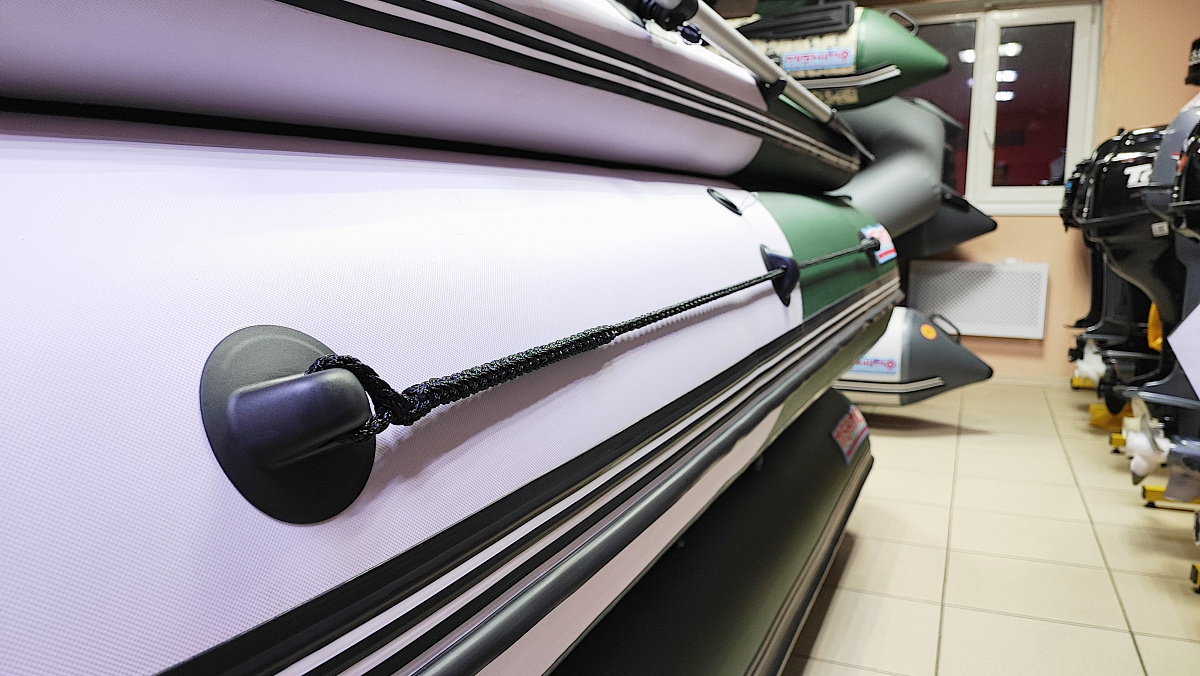 Лодка MISHIMO FAMILY PRO 370 в Находке