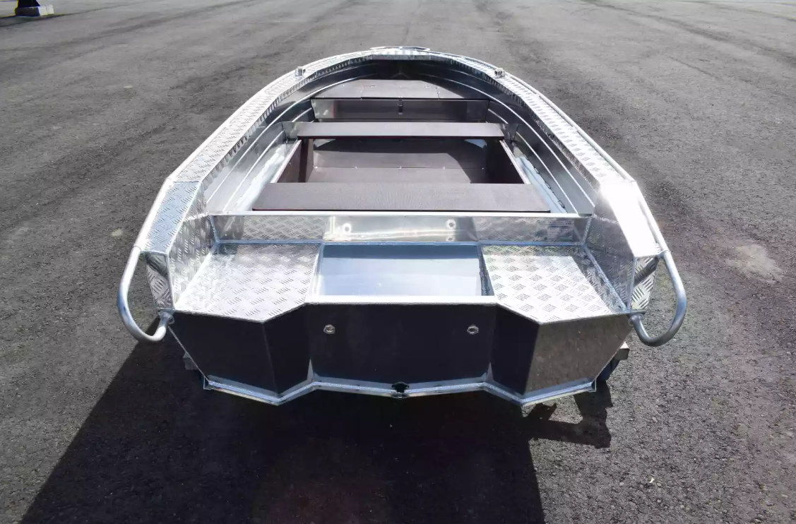 Алюминиевая лодка Wyatboat-390 P в Находке