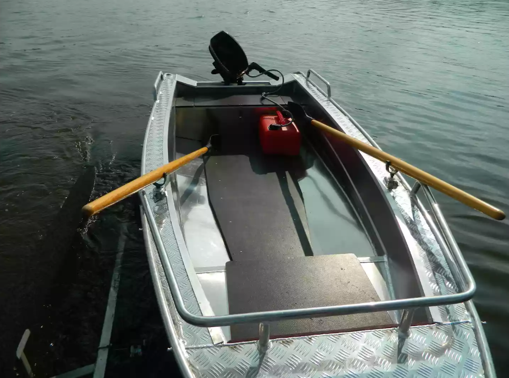 Алюминиевая лодка Wyatboat-390 У в Находке