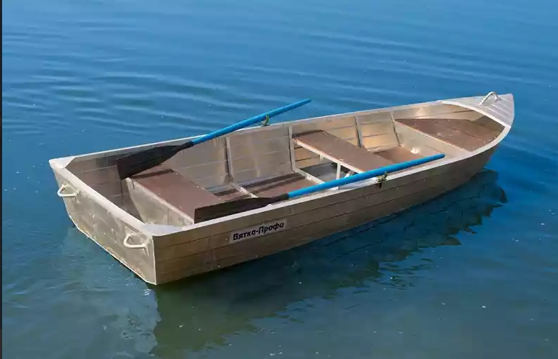 Алюминиевая лодка Вятка-Профи 37 в Находке