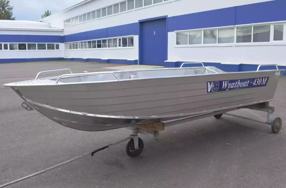Алюминиевая лодка  Wyatboat-430М в Находке