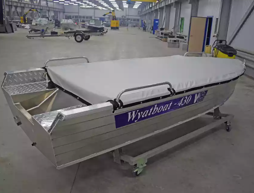 Алюминиевая лодка  Wyatboat-430 Р в Находке