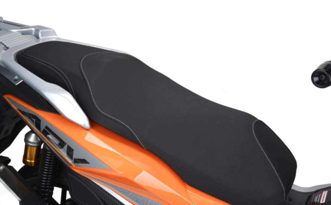 Скутер MOTOLAND (МОТОЛЕНД) T-MAX 150 в Находке