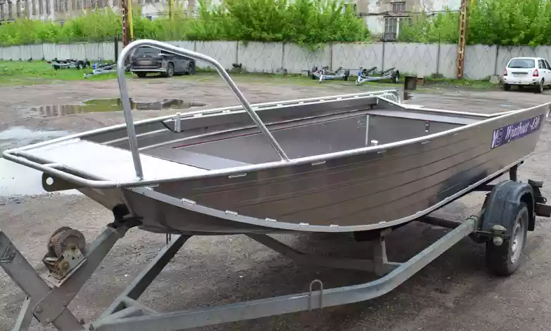 Алюминиевая лодка  Wyatboat-430 Master в Находке