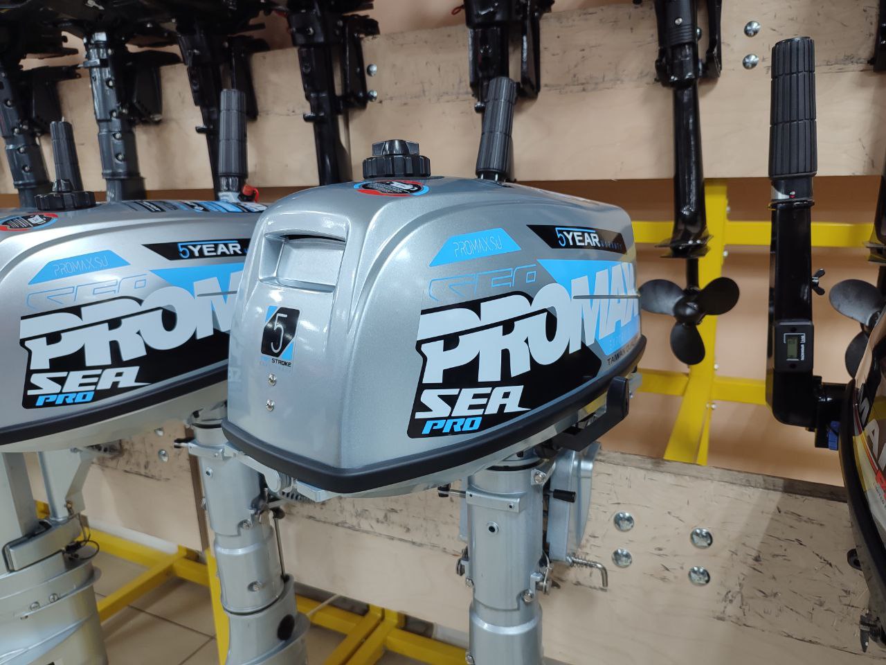 Лодочный мотор PROMAX SP5FHS (внешний бак 12 л) в Находке