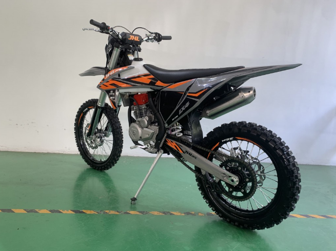 Мотоцикл JHLMOTO JHL LX4 CB300RL (175FMN) в Находке