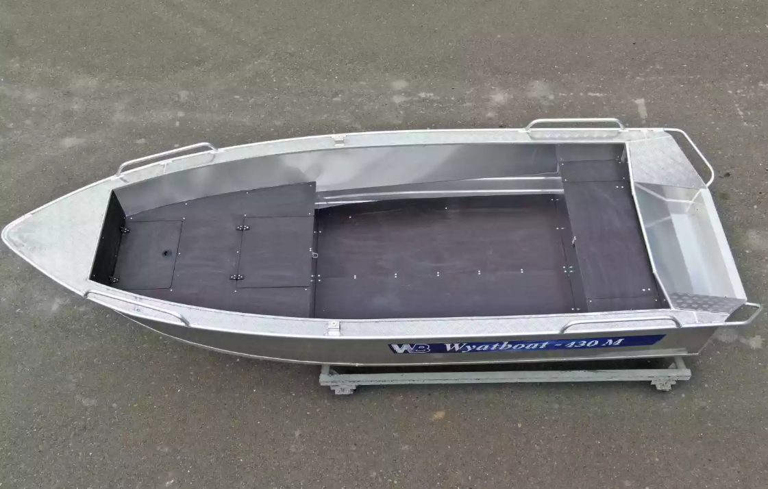 Алюминиевая лодка  Wyatboat-430М FISH в Находке