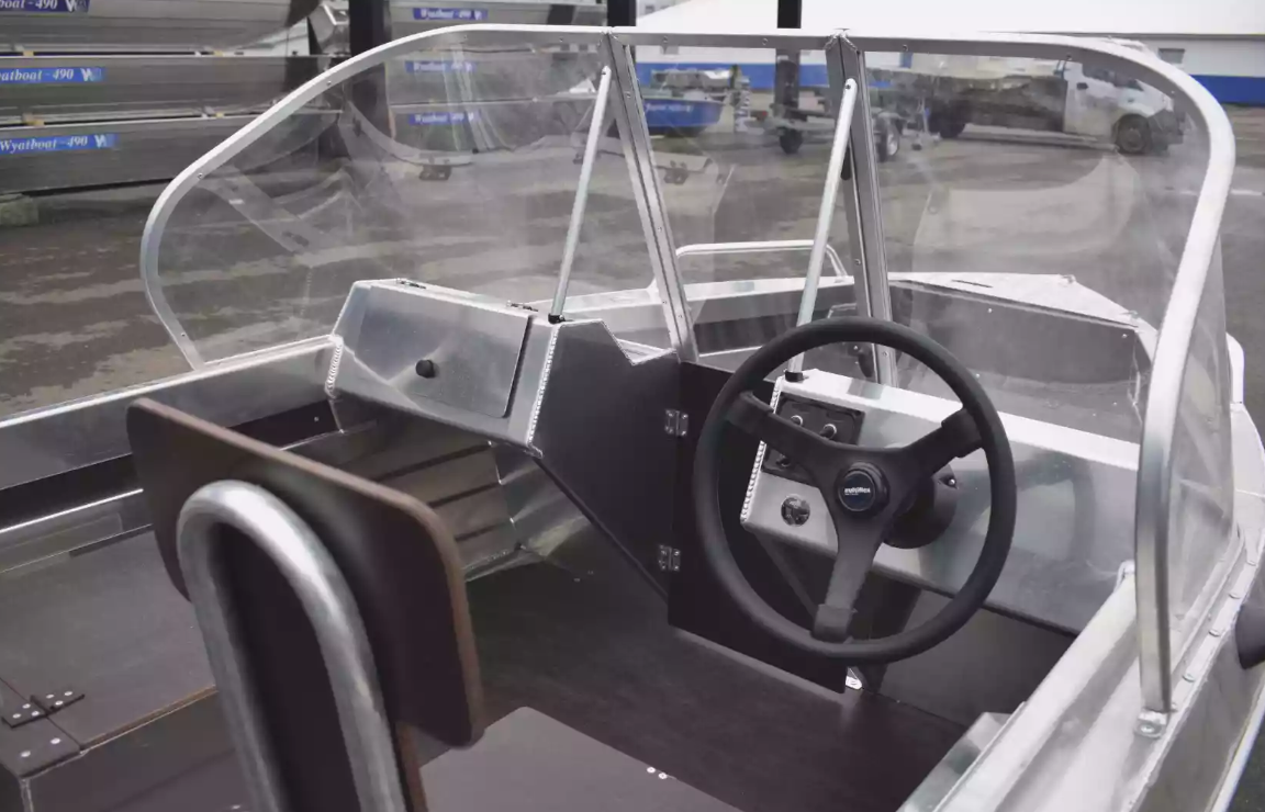 Алюминиевая лодка  Neman-400 DC в Находке