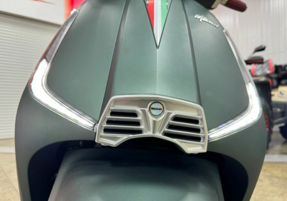 Скутер PROMAX Miami 240 (49) в Находке