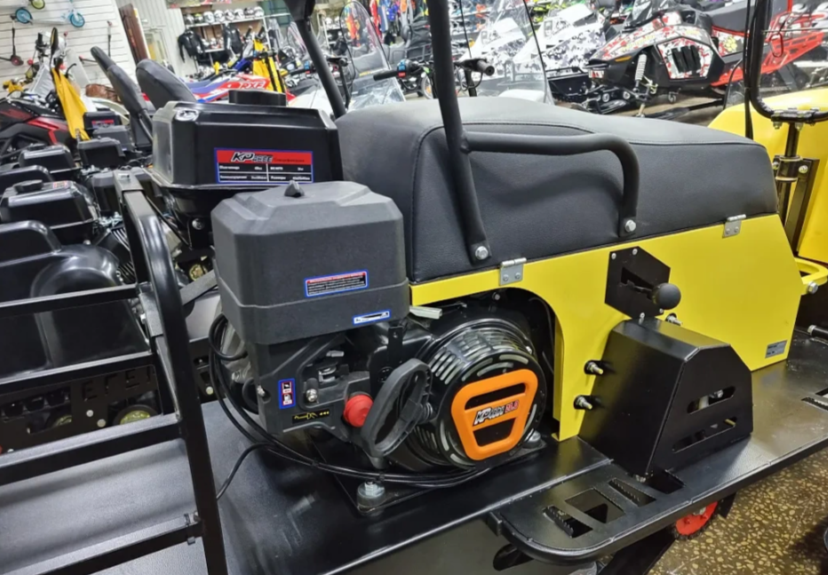 Миниснегоход Бурлак-М Егерь SPORT 20 л.с. с эл.зап. в Находке