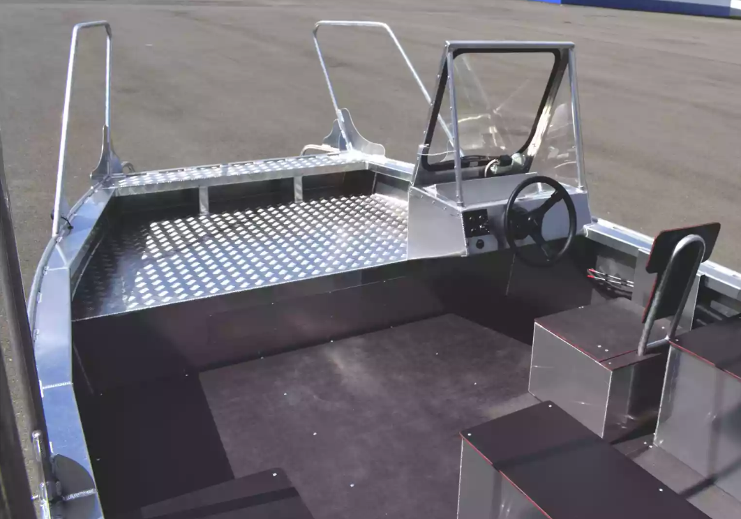 Алюминиевая лодка Wyatboat-600 в Находке