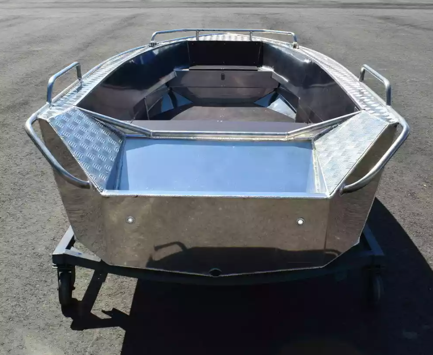 Алюминиевая лодка  Wyatboat-430М в Находке