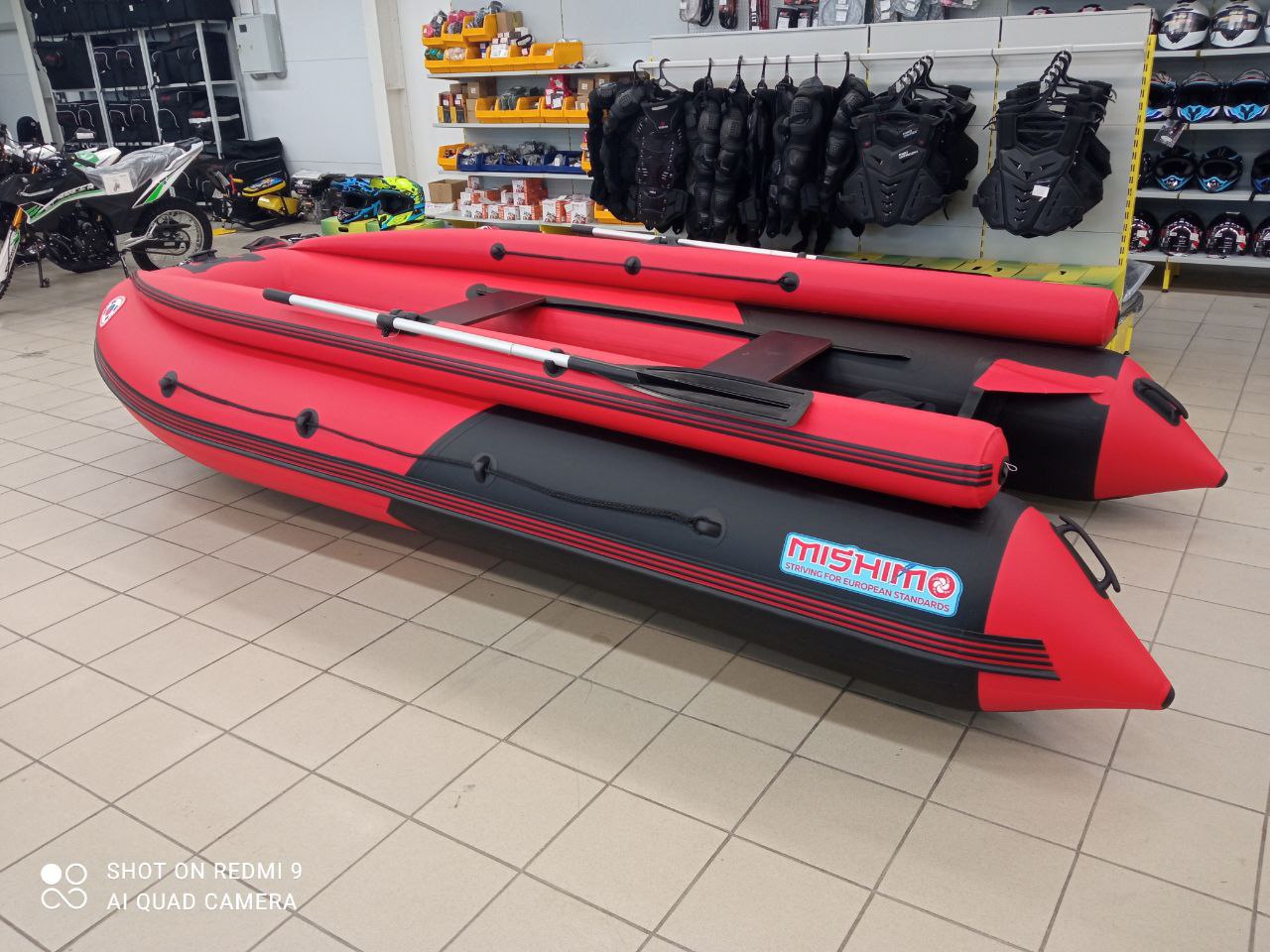 Лодка MISHIMO RIVER FJET PRO 410  под водомет в Находке