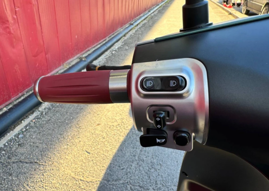 Скутер PROMAX Miami 240 (49) в Находке