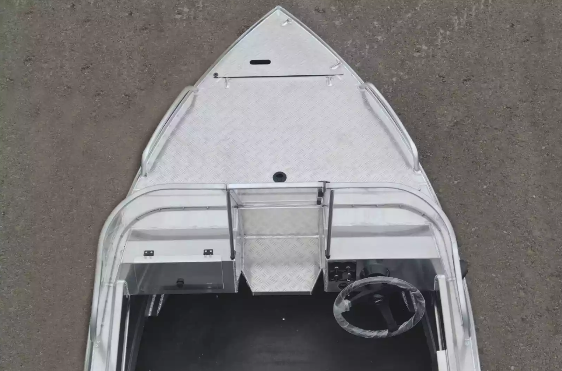 Алюминиевая лодка  Neman-400 PRO в Находке