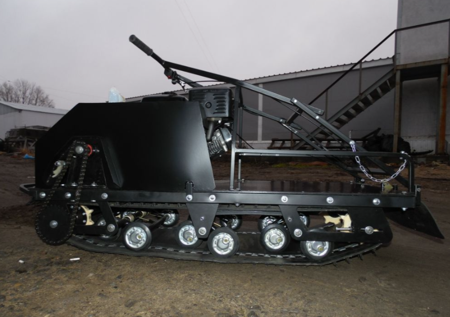 Мотобуксировщик AhtaR Зима 15 л/с с вариатором в Находке