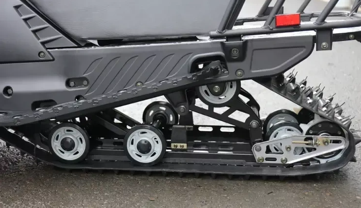 Снегоход ULAR 220 в Находке