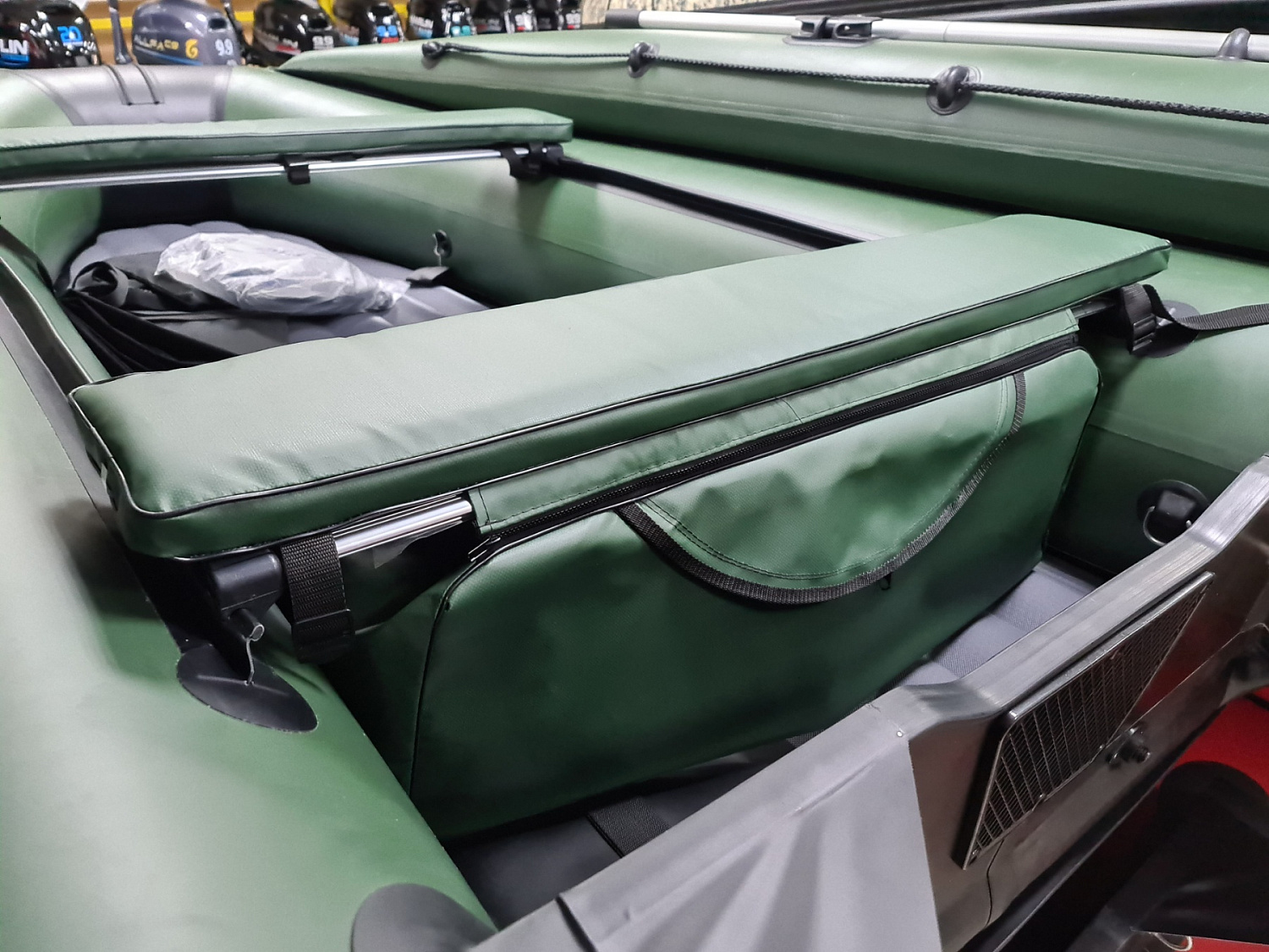 КОМПЛЕКТ МЯГКИХ НАКЛАДОК С СУМКОЙ ДЛЯ ЛОДОК 90Х20 ЗЕЛЕНЫЙ в Находке