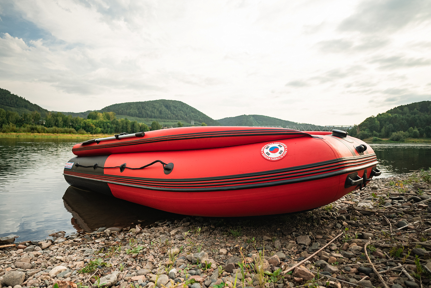 Лодка MISHIMO RIVER FJET PRO 410  под водомет в Находке