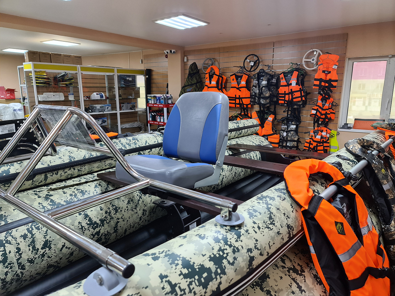 КРЕСЛО МЯГКОЕ РАСКЛАДНОЕ С ПОВОРОТНЫМ МЕХАНИЗМОМ ДЛЯ ЛОДОК в Находке