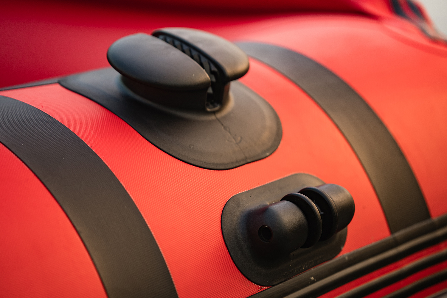 Лодка MISHIMO RIVER FJET PRO 410  под водомет в Находке