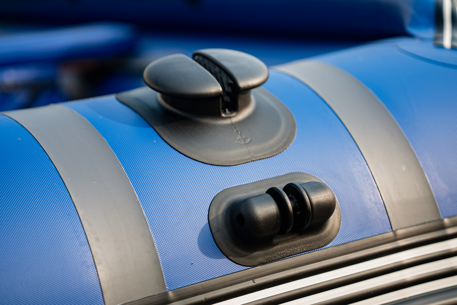 Лодка MISHIMO RIVER FJET PRO 410  под водомет в Находке