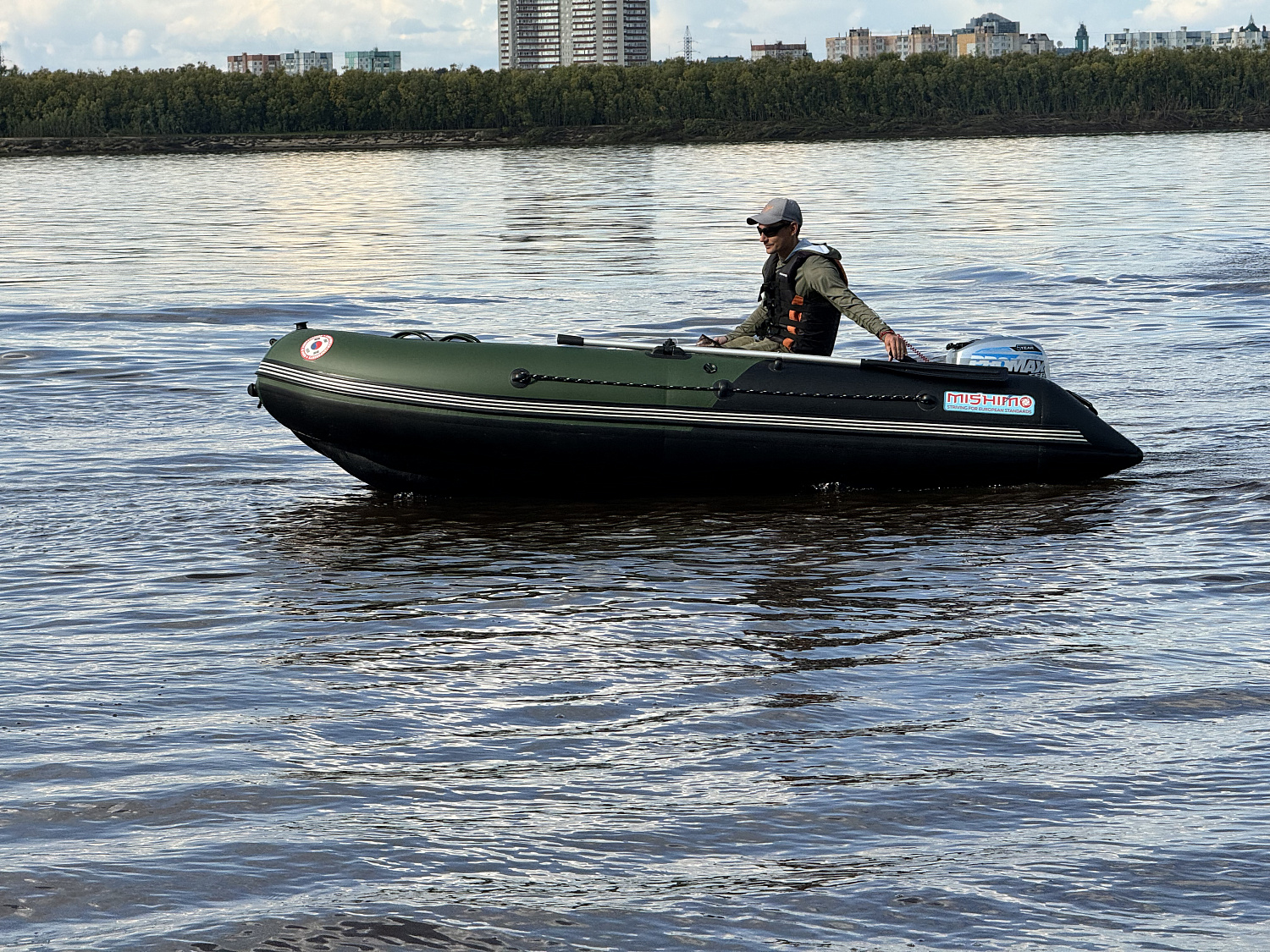 Лодка MISHIMO BIG FLOOR 360 в Находке