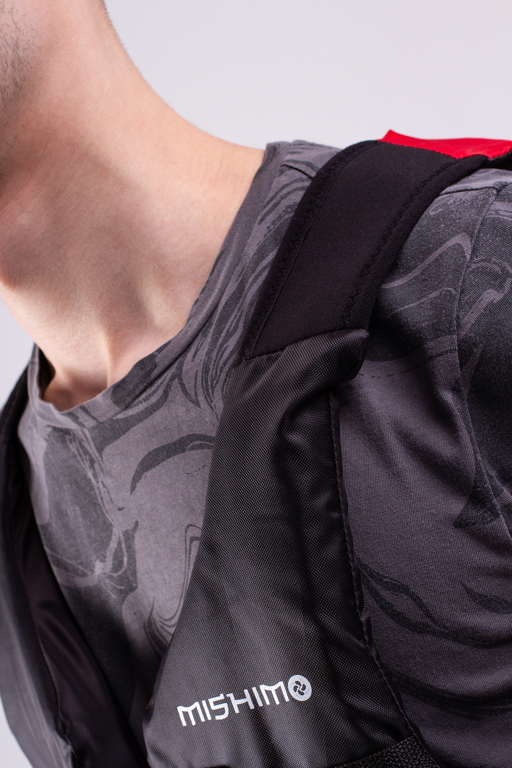 Жилет спасательный MISHIMO PRO Премиум качества Черно-красный в Находке